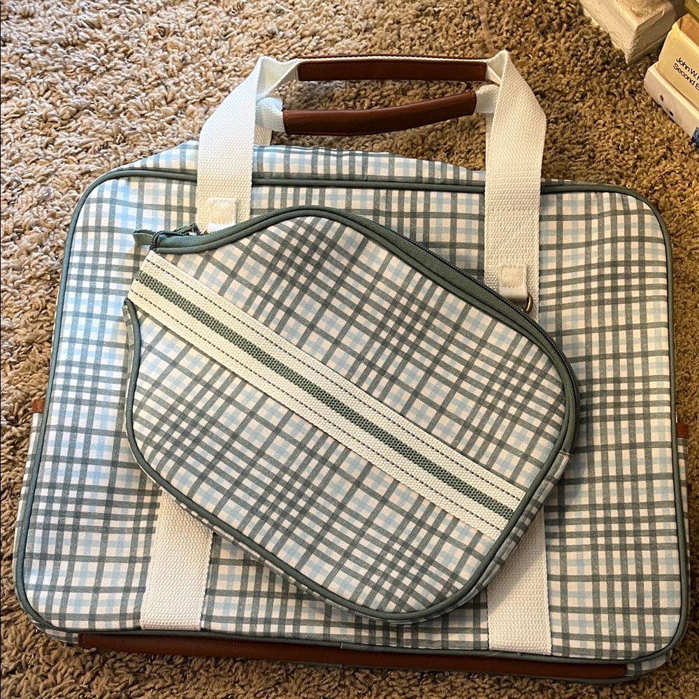 Hearth and Hand Pickle Ball tote bag/racket cover